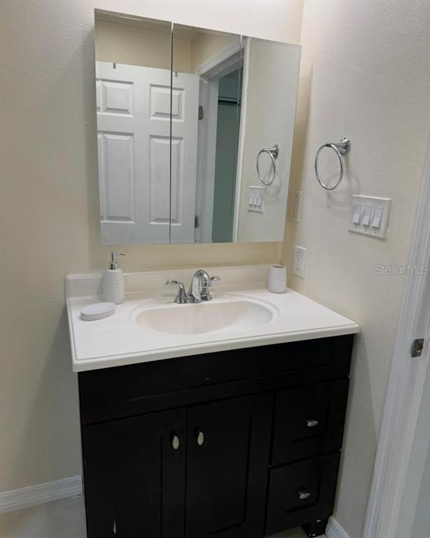 Foto del edificio - 1712 12th Ave W