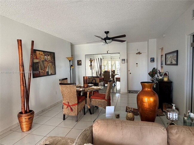 Foto del edificio - 1950 S Ocean Dr