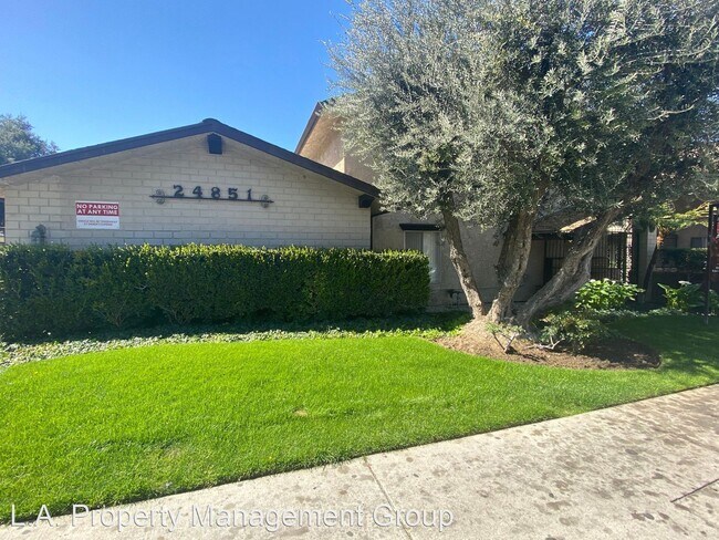 Foto del edificio - 24851 Walnut St