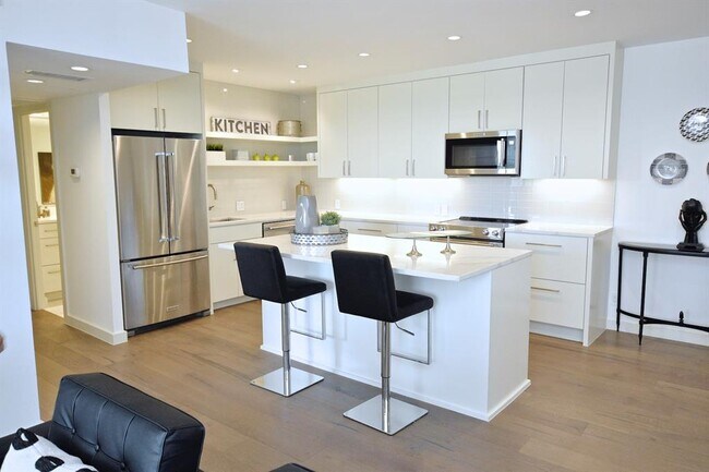 Foto del edificio - 3701 Turtle Creek Blvd