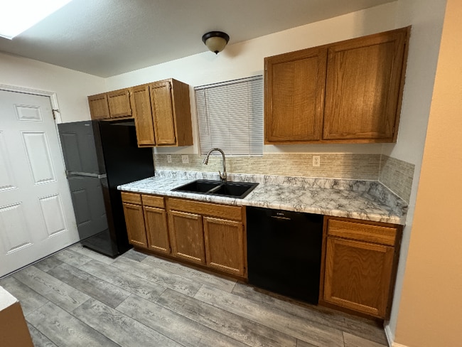 Building Photo - 4540 Borden Dr
