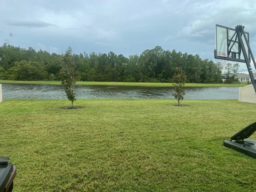 Foto del edificio - 725 Peg Ct