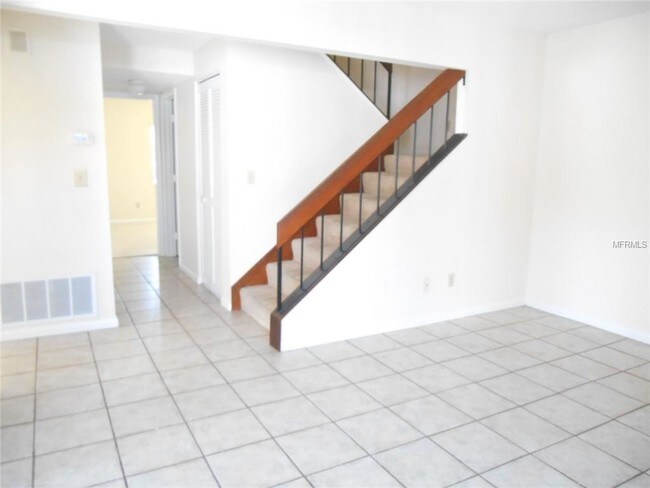 Building Photo - 2617 Barksdale Ct