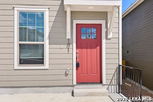 Building Photo - 7232 Magnolia Dr
