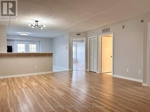 Building Photo - 1491 Maple Ave