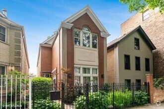 Building Photo - 2306 N Greenview Ave