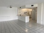 Foto principal - 8600 SW 212th St