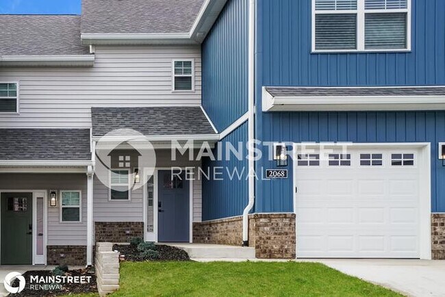 Building Photo - 2068 S Sarah Dr, Jeffersonville, IN 47130