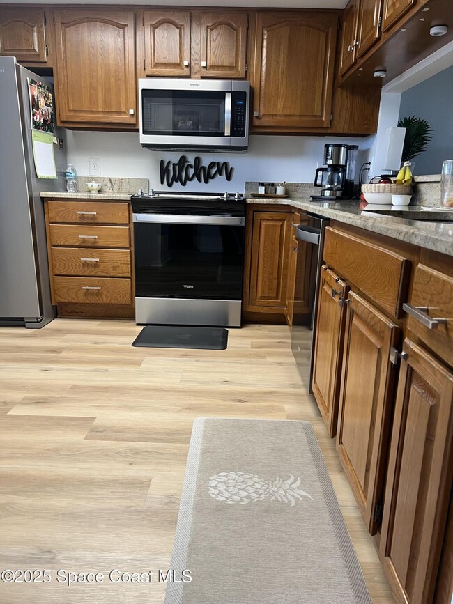 Foto del edificio - 540 S Brevard Ave