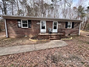 Building Photo - 5706 Courthouse Rd