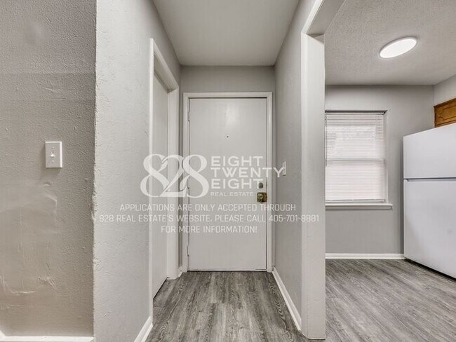 Foto del edificio - *AVAILABLE NOW!* 2 Bedroom/1.5 Bath Barkley Townhome - ALL BILLS PAID