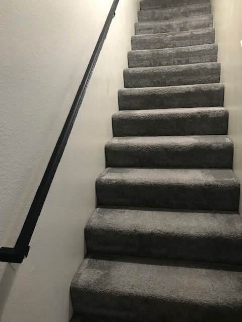 Foto del edificio - 486 Serento Cir