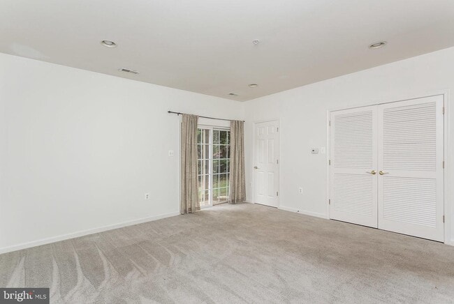 Building Photo - 239 Anvil Way
