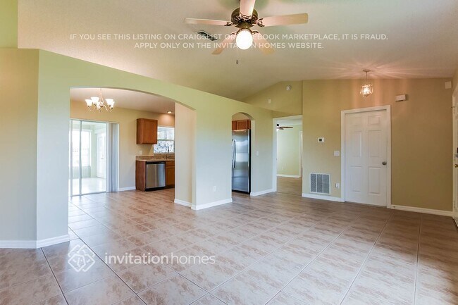 Foto del edificio - 3081 Wainwright St