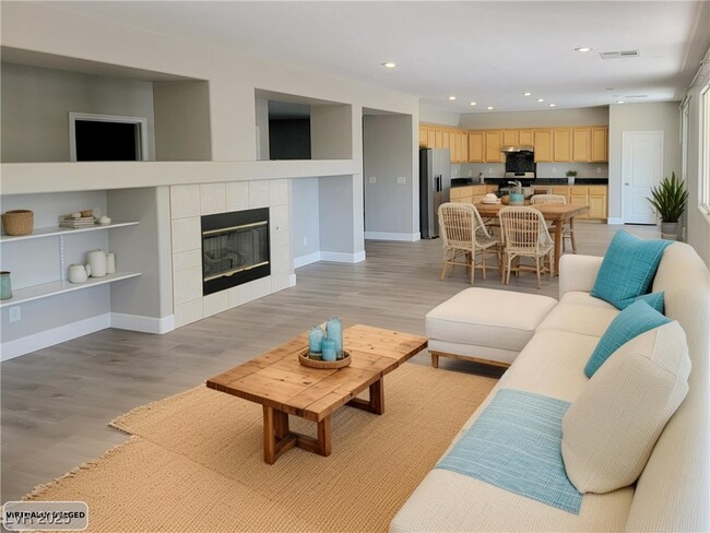 Building Photo - 4312 N Thunder Twice St