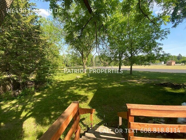 Foto del edificio - 2 Bedroom/ 2 Bath House in Ft. Atkinson, WI
