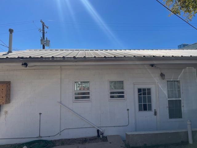 Foto del edificio - 1105 E 6th St