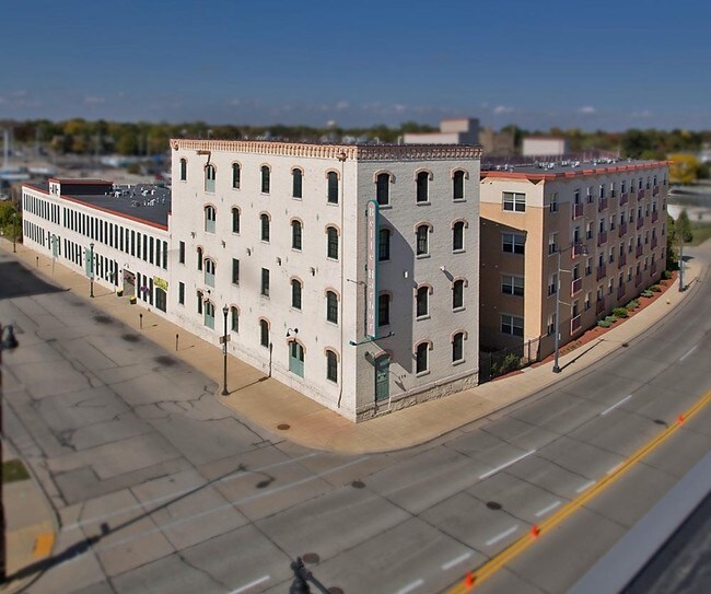 Belle Harbor Lofts Apartments Racine, WI