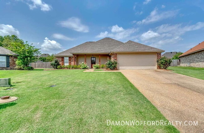 Building Photo - 107 Emery Drive