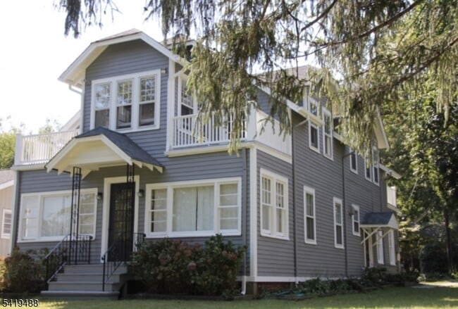 Foto del edificio - 20 Seneca Trl