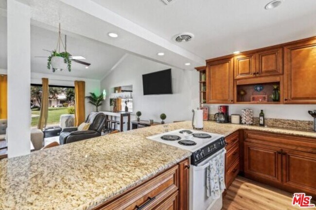 Foto del edificio - 40588 Pebble Beach Cir