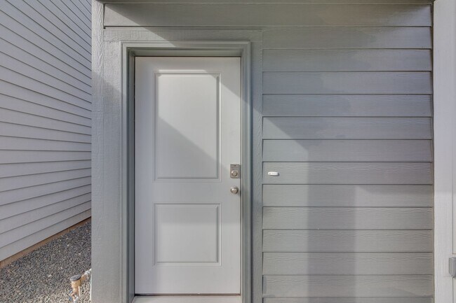 Foto del edificio - Beautiful 2 Bedroom Cottage Available!