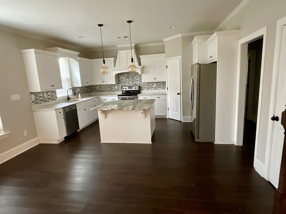 Building Photo - 3508 Patron Dr