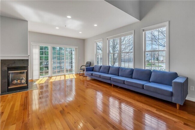 Foto del edificio - 1200 Half Moon Bay Dr