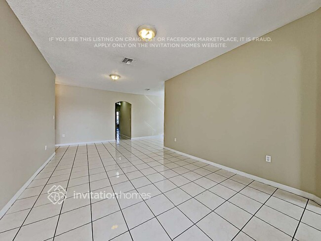 Building Photo - 16110 SW 69th Terrace