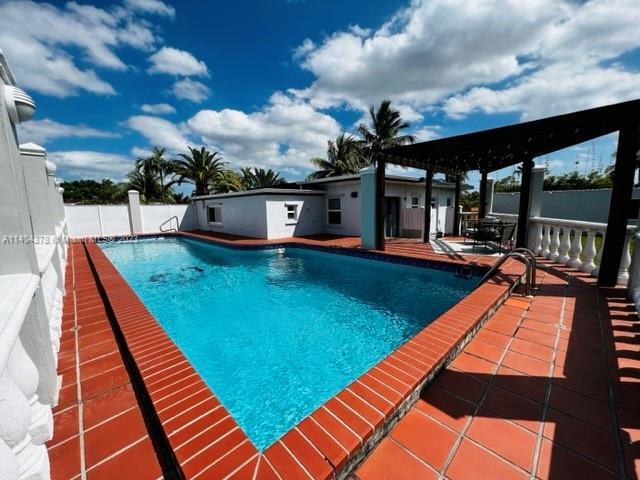 Foto del edificio - 2040 SW 80th Ct