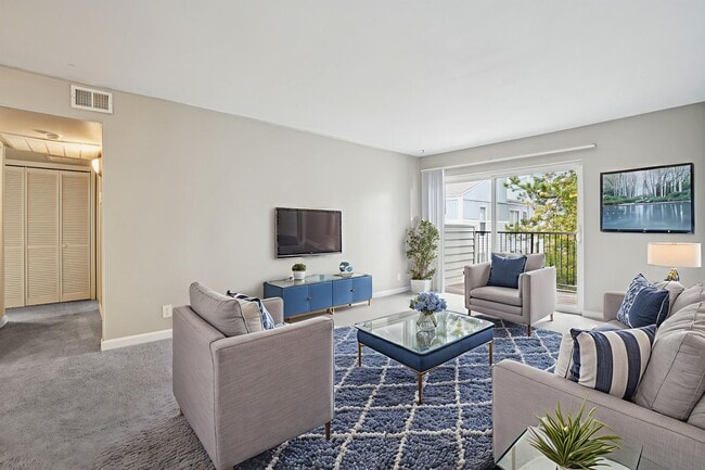 Building Photo - Glen at Lakewood