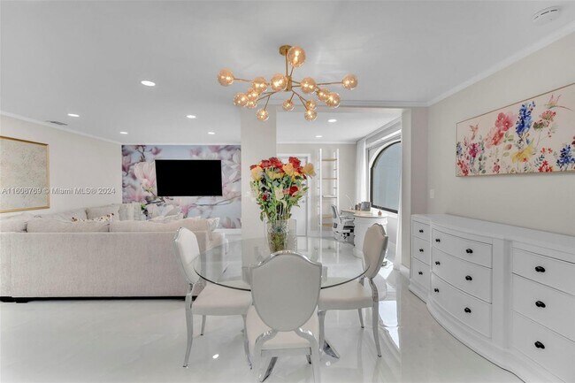 Foto del edificio - 3571 Magellan Cir