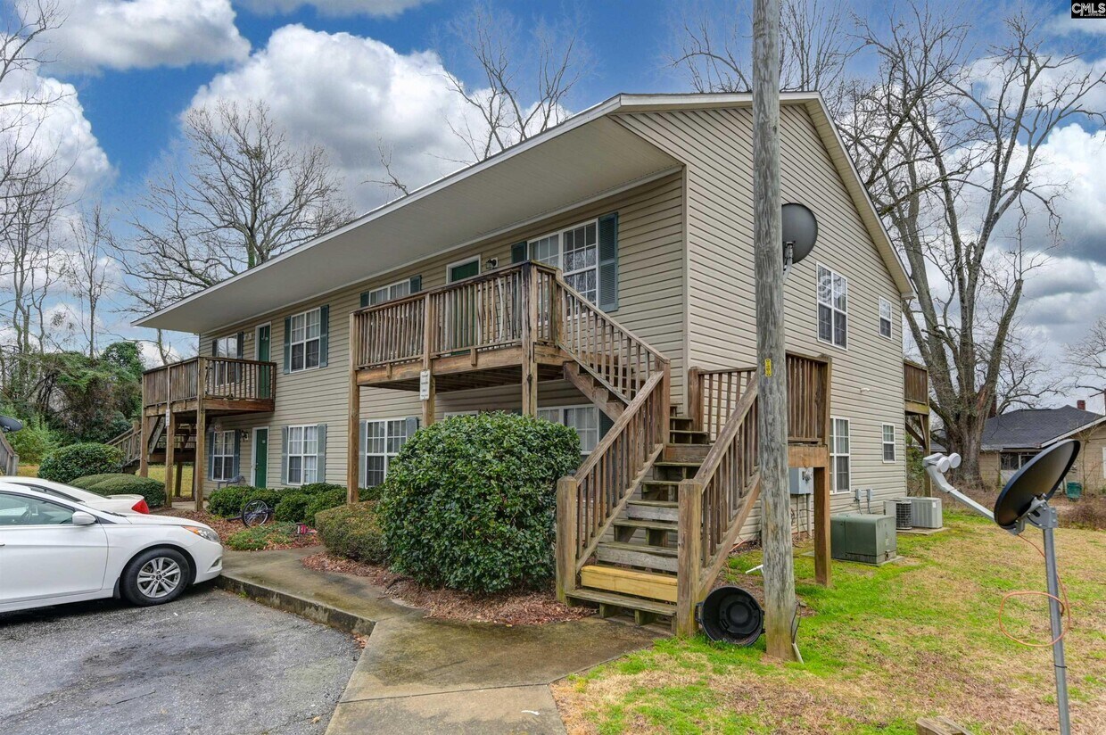 Foto del edificio - 124 Hazelwood Ct