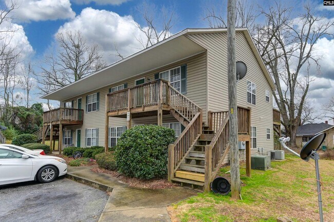 Foto del edificio - 122 Hazelwood Ct