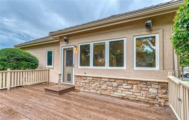 Building Photo - Lovely 4 bedroom Home on quiet Cul de Sac ...