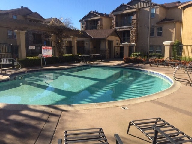 Foto principal - 6581 Hearthstone Cir