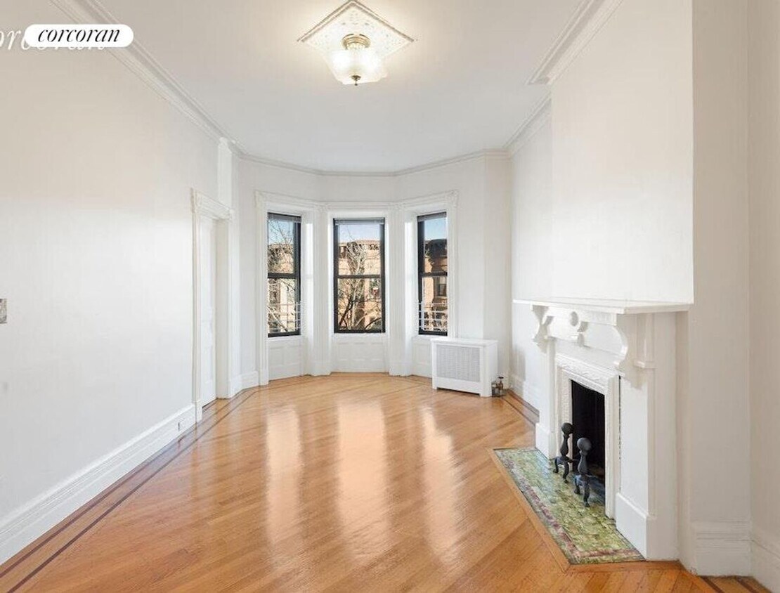 Primary Photo - 430 56th St