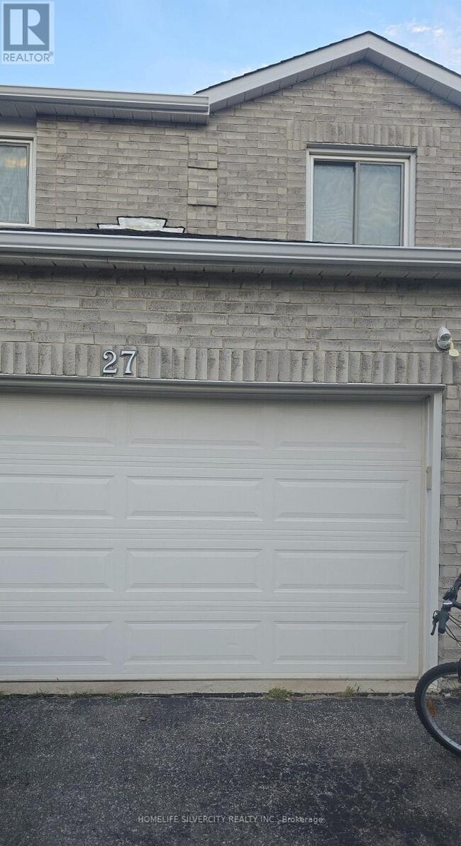 Building Photo - 27 Silverthorne Rd
