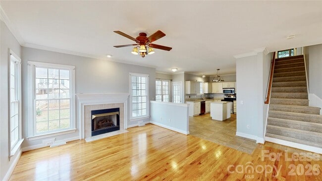 Foto del edificio - 7819 Red Oaks Trail