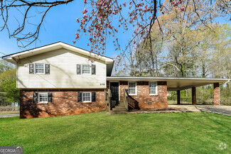 Building Photo - 209 Lucan Ct