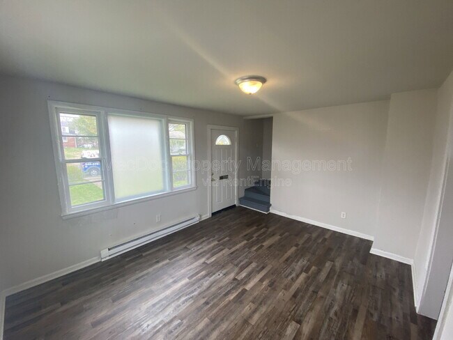 Foto del edificio - 1500 Airport Ave