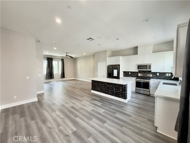 Foto del edificio - 977 E Mason Ln