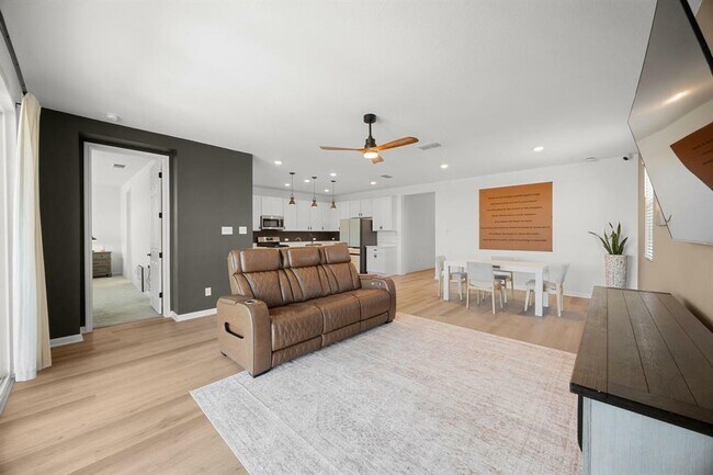 Foto del edificio - 191 Silverton Ln