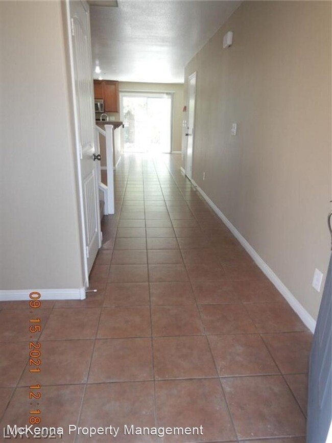 Building Photo - 1164 Desert Mountain Dr