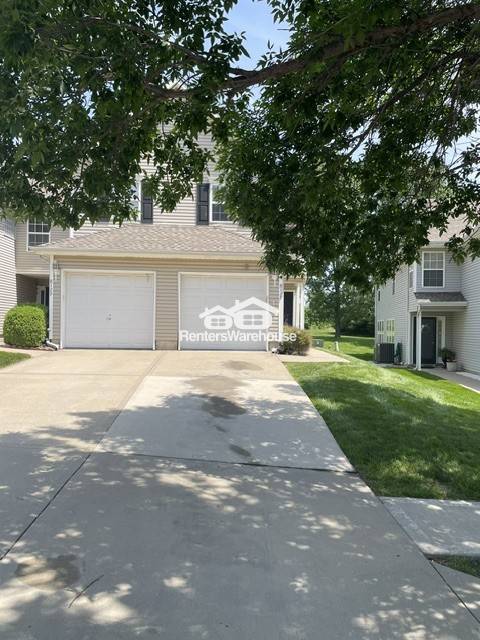 Foto del edificio - 8127 N Lawn Ave