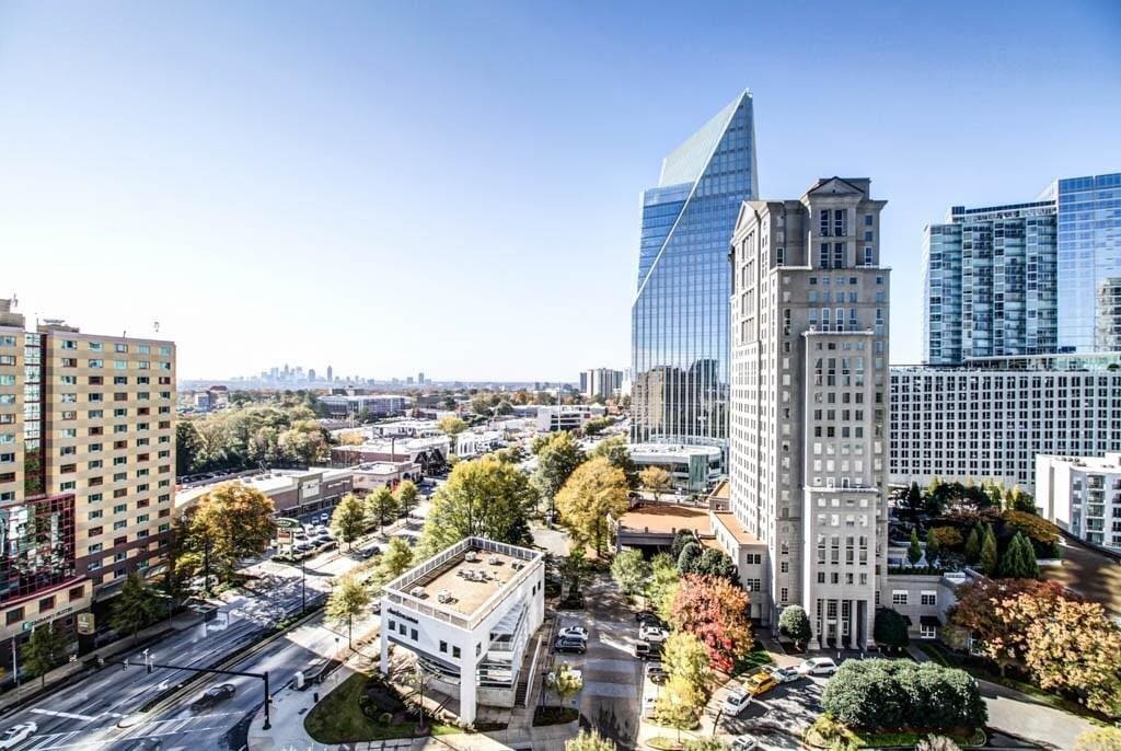 Primary Photo - High-rise Luxury 1 Bedroom Buckhead Condo,...