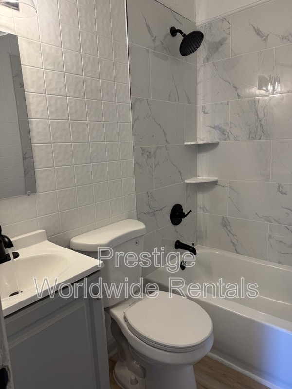 Foto del edificio - 155 Munson Dr