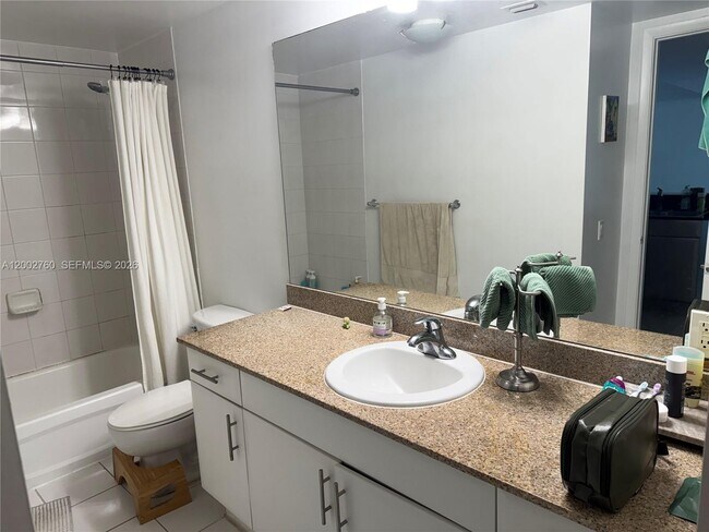 Foto del edificio - 1861 NW S River Dr