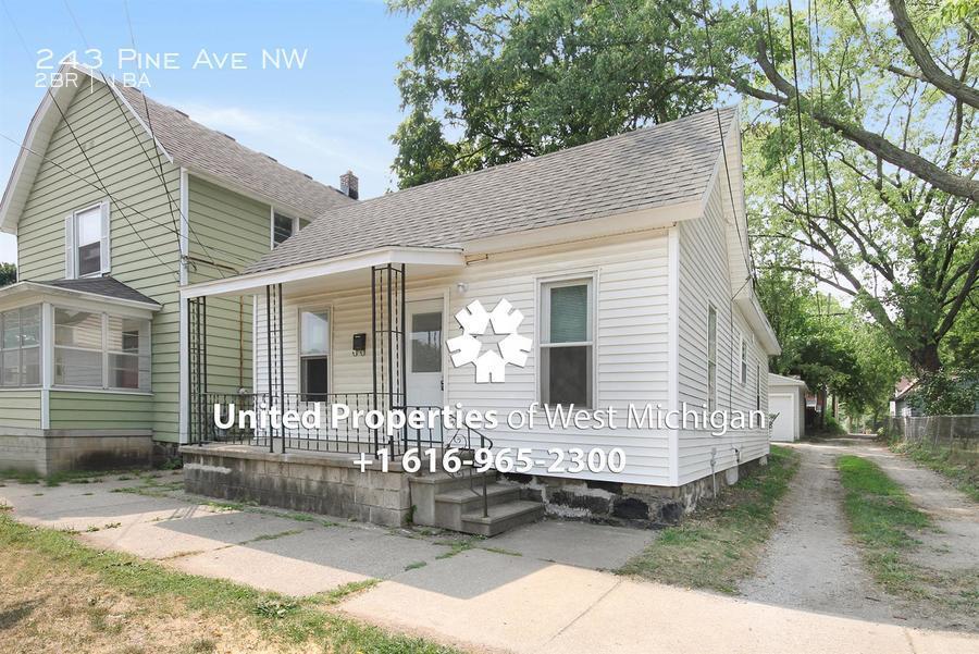 243 Pine Ave NW, Grand Rapids, MI 49504 House for Rent in Grand
