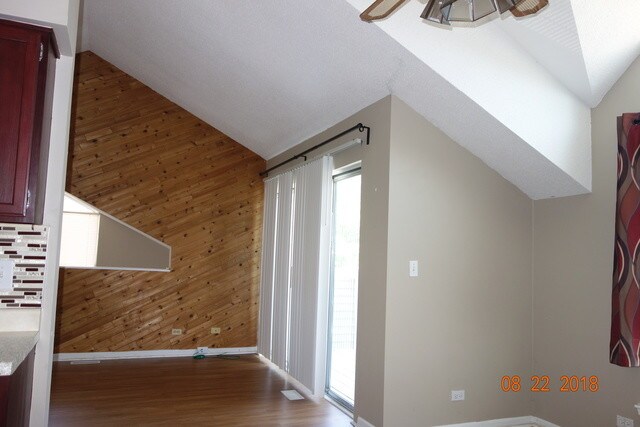 Foto del edificio - 1037 Courtland Dr